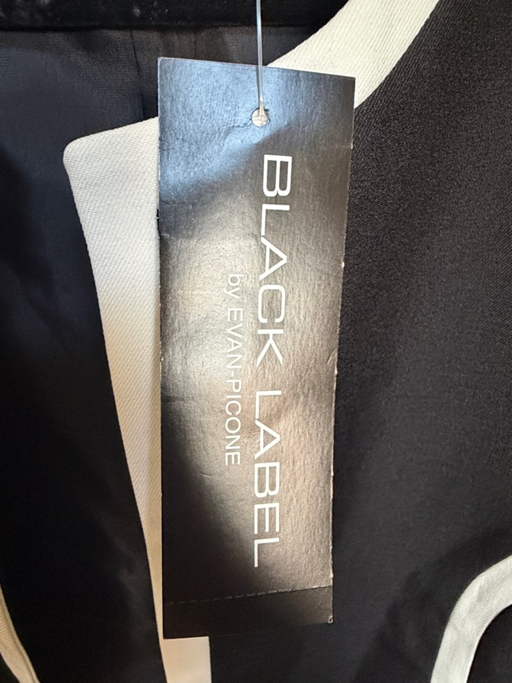 Black Label by Evan Picone Black Collarless Blazer with White Trim SZ 18 - Picture 3 of 11